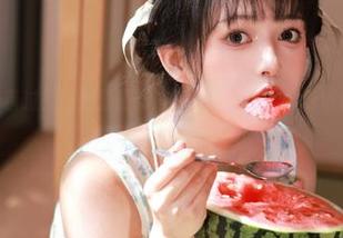 果团网 – 别错过！陈迪娅最新浴缸写真合集，展现别样迷人风情.txt