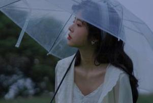 果团网 – 龚玥菲的女友风情：精选图集，展现青春无敌的美丽瞬间.txt