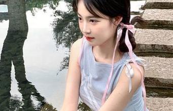 微密圈 – 一起探索桃脱了的校园写真世界,分享美丽图片与心动瞬间!.txt
