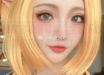 精美桃良阿宅校服写真，全套下载带你领略校园时尚之美！.txt
