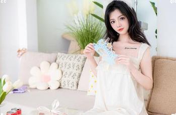 在线获取桃良阿宅小院写真资源，探索属于你的静谧时光.txt
