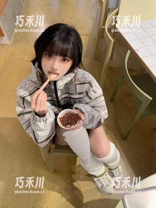 梦丝女神 - 免费分享乔儿的高跟原创写真，原图让你大开眼界！.txt