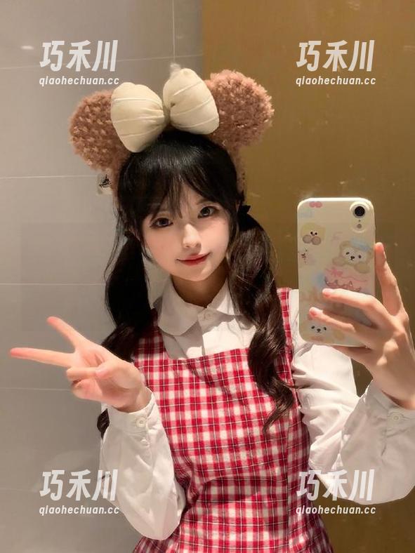 模范学院 - youOvOyou自拍之旅：每一张原图都讲述她的故事，完整合集分享.txt