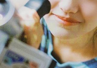模范学院 – 栗子Riz带你走进夏日的清凉：极致写真原图呈现青春活力.txt