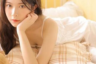 模范学院 – 高清职场风情：欧阳美萱办公室套图，展现女性的无限可能.txt