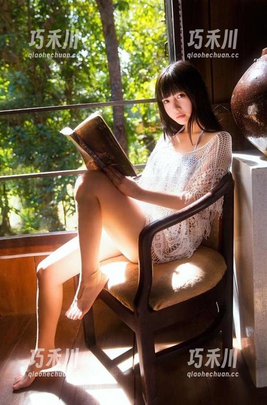模范学院 - 软软Roro花嫁：下载美图，感受她独特的艺术魅力与写真风格.txt