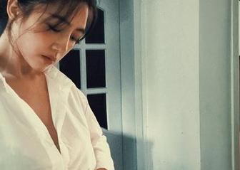 精美全套图包：樱晚gigi与她的秘书角色完美融合.txt