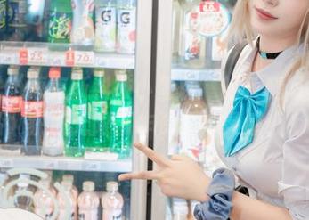 走进“海克斯科技小蛋糕”的长腿写真作品，获取无限创作资源与灵感！.txt