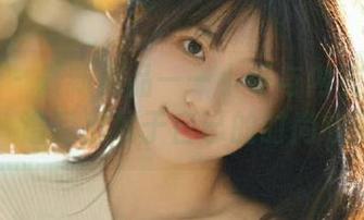 爱美足 – 最新作品——小曼与内衣的绝妙邂逅，谱写出属于自己的时尚故事.txt