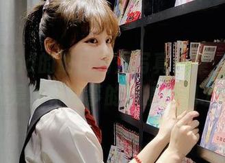 爱老师phd的明日方舟写真合集:每一帧都是独特故事的细腻呈现.txt