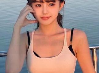 爱蜜社 – 从平凡到非凡：于姬Una的制服美图，告诉你作品背后的努力与自嘲.txt