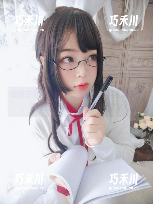 跟随白烨烨的脚步，套装写真集更新来了，时尚感全开你准备好了吗？.txt