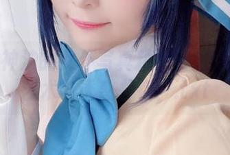 揭开白神泱的女仆写真精选:超乎想象的艺术与诱惑并存!.txt