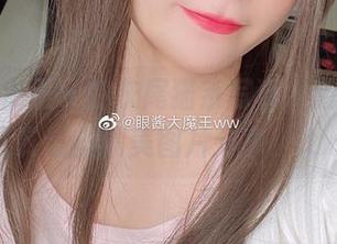 眼酱大魔王w的灰尾猫系写真，邀您一同欣赏这些精美图片分享！.txt