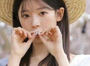 秀人网 – 最新Elise谭晓彤旗袍图集:意蕴独特的文化传承,尽显风华绝代!.txt
