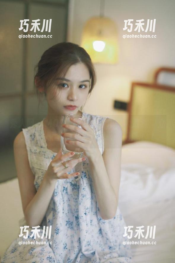 秀人网 - MOON嘉依蕾丝作品大放送：立即下载原图，感受她的摄影视角.txt