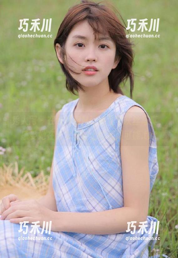 秀人网 - 在线领略Nic妮可可灰丝写真，感受她在艺术表达上的无限可能.txt