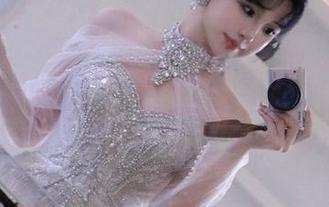 秀人网 – Zoe柚柚旅拍精选：精彩原图与完美图包不容错过！.txt