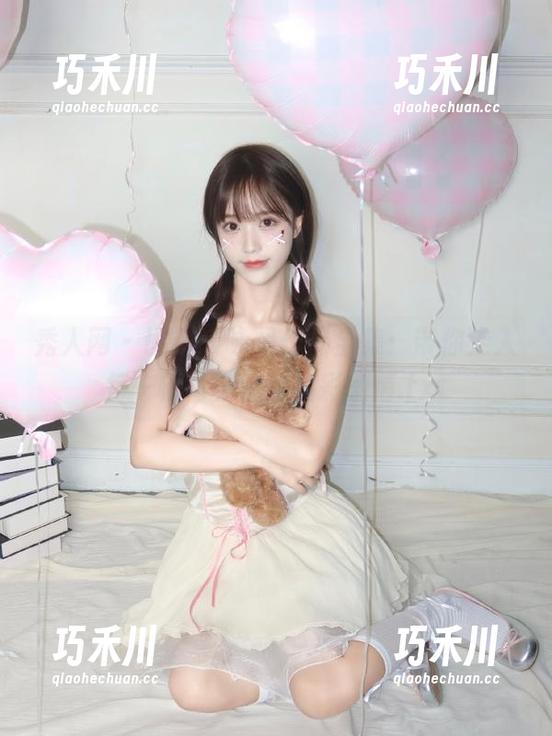 秀人网 - lucky咏丹作品全集：带你走入每一幅写真中的精彩剧情.txt
