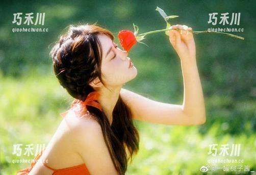 秀人网 - 一本正经的“冷月yuer和服”图片资源，还有谁能比她更搞笑？.txt
