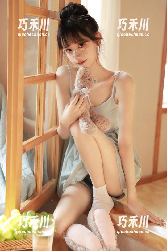 秀人网 - 小Kiki的写真精华：引人入胜的剧情套图合集重温美好瞬间.txt