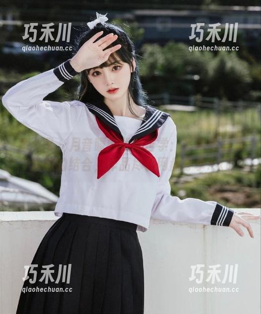 秀人网-月音瞳 秀人网 - 月音瞳的优雅哲学:吊裙与极致丝袜的结合,作品尽在网盘分享.txt