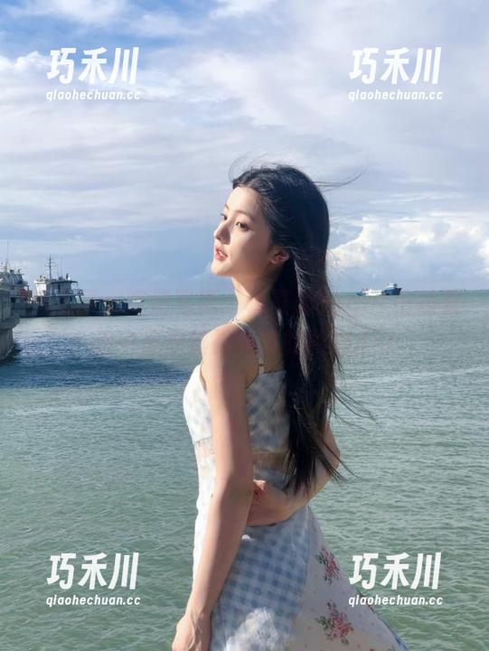 秀人网 - 高清写真：杨晨晨sugar吊裙飘逸中尽显丝袜美腿的诱惑.txt