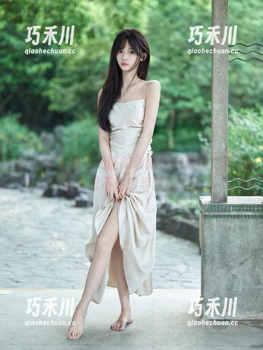 秀人网 - 桃色奶酪的最新校园写真，真是让人忍不住想翘课！.txt