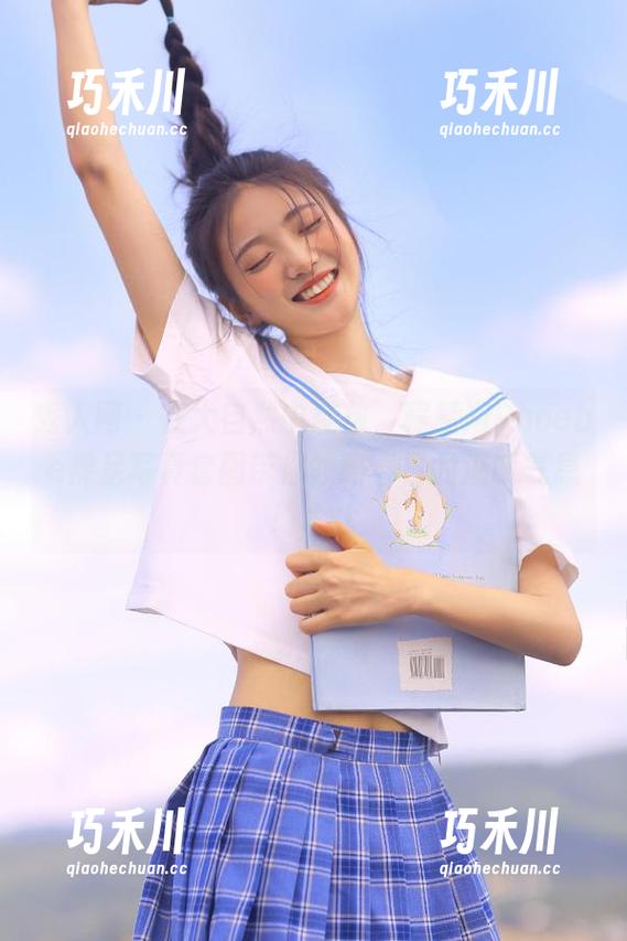 秀人网-程慧娴Phoebe 秀人网 - 在大自然中绽放,程慧娴Phoebe裸足写真套图带你领略春日的温暖气息!.txt