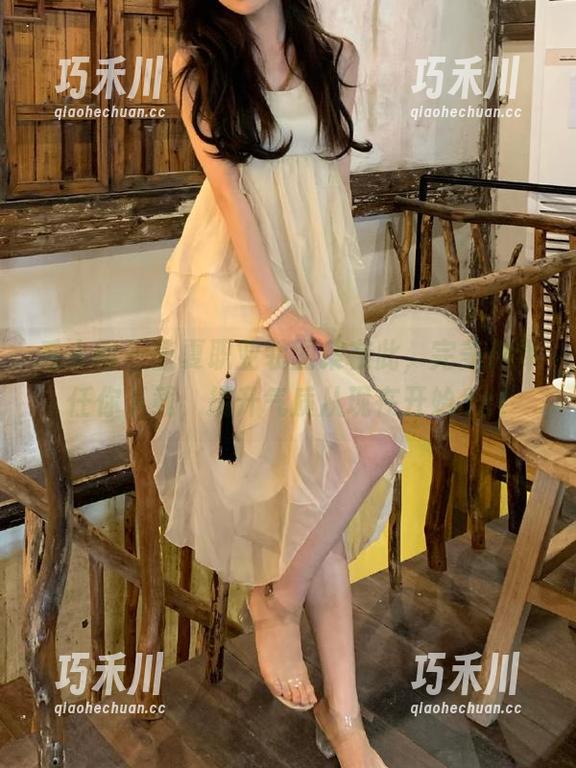 秀人网 - 蓝夏职业装图集在此，完美选择任你下载，提升气质从现在开始.txt
