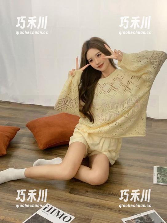 秀人网 - 谭小灵的温柔写真原图来袭，更新后的她可真让人心痒难耐！.txt
