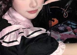 秀人网 – 贾诗晗美脚作品在线发售，高清画质让每一细节都栩栩如生.txt
