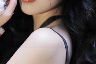 秀人网 – 探索郑颖姗Bev的双人图包分享，捕捉每一份甜蜜与浪漫.txt