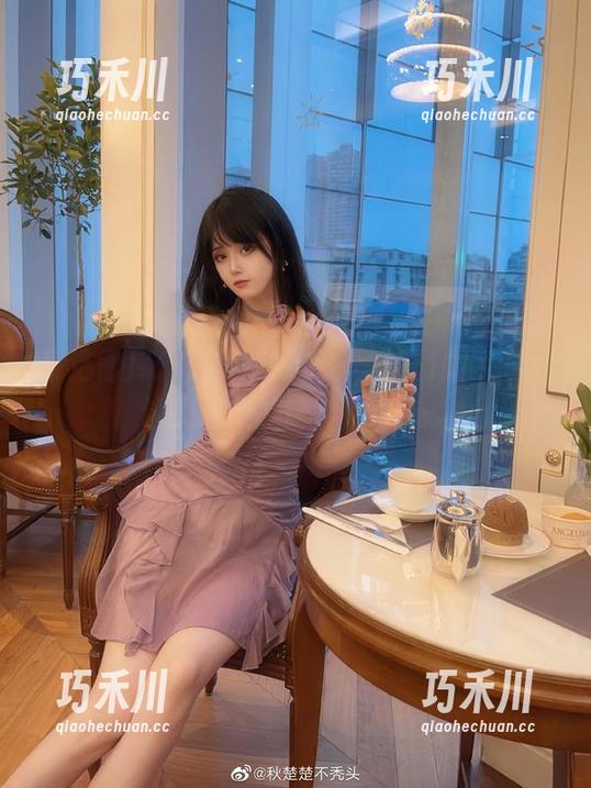 秋楚楚不秃头 精选图库分享秋楚楚不秃头的瑜伽瞬间,让灵动之美陪伴你!.txt