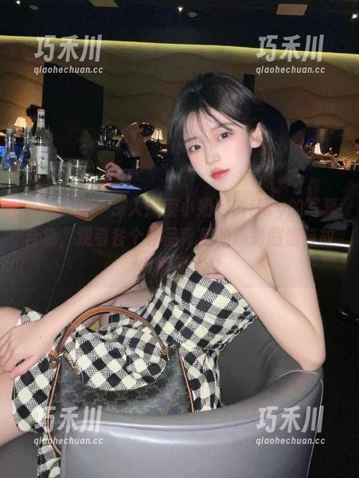 紧急企划 - 深入探索小奶糕Milky的写真合集，观看各个作品背后的精彩剧情与故事情感.txt