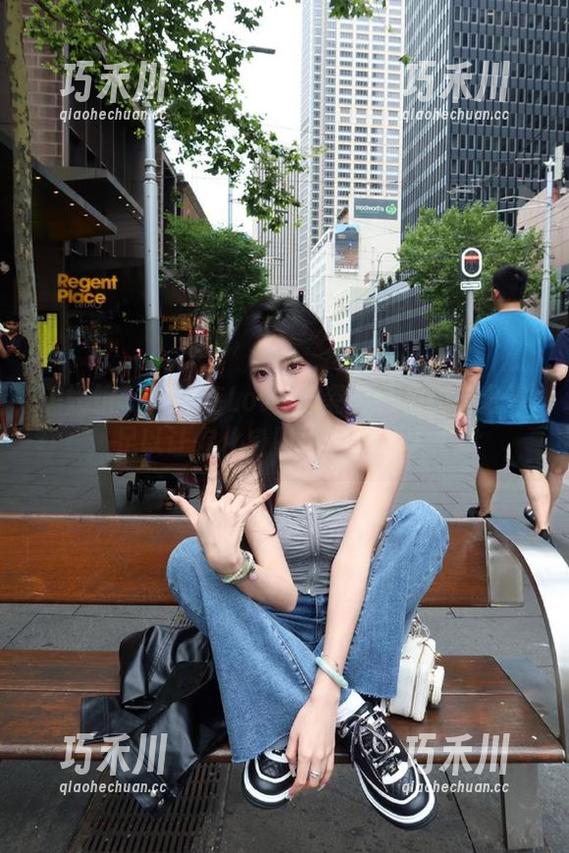 美媛馆 - 这里有Love陆瓷的红裙图集分享，足以让你化身时尚穿搭达人.txt