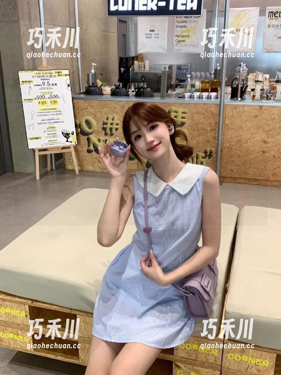 蜜桃社 - 关于初月及其自拍艺术：深度解析其充满个性的写真资源，感受作品中的情感与故事。.txt