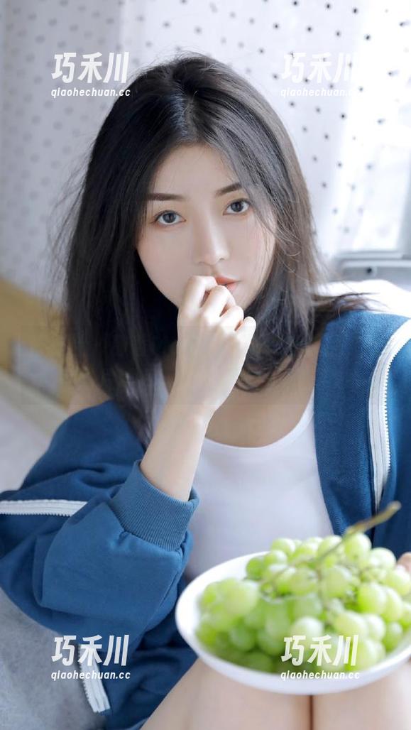 蜜桃社 - 静香Mandy定制肉丝作品，唯美图片展现柔美与力量的结合.txt