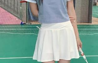 袜啵啵 – 不止是小甜豆的女友，还是她写真作品集中那份难以抵挡的俏皮和灵动！.txt