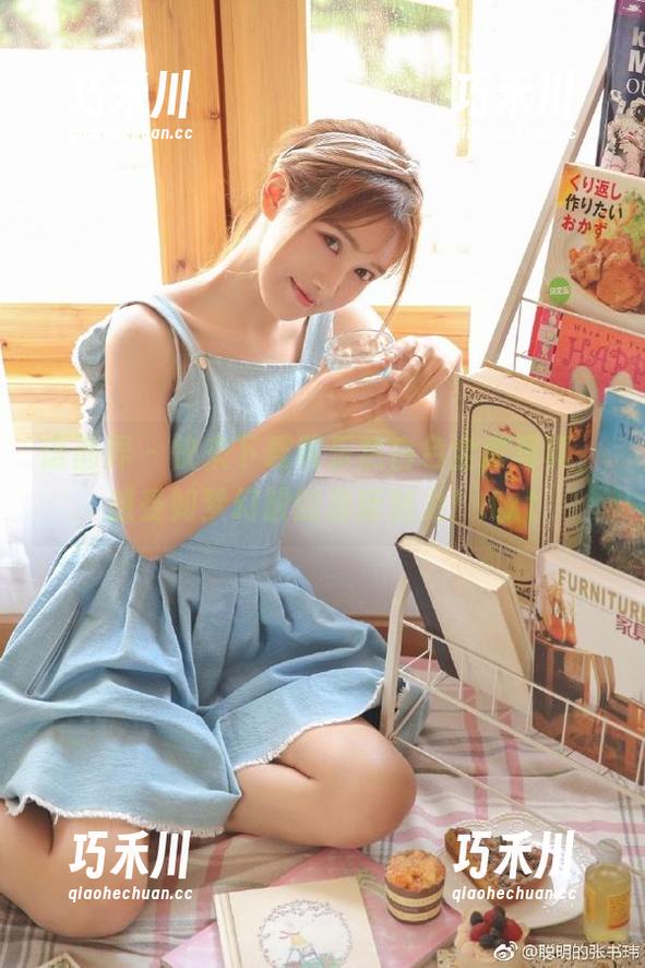 语画界-黄乐然 语画界 - 快来下载黄乐然白色全套写真,感受如梦幻般的清新魅力!.txt
