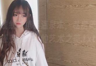 过期米线线喵携手温泉本，私房美图让你感受最真实的艺术之美.txt
