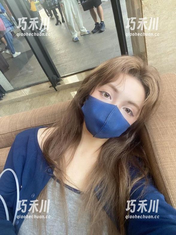 深入阿寨寨ninja的夏天：探索她华丽写真作品的独家原图与资源.txt
