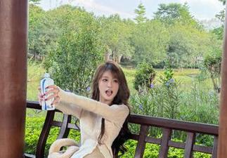青豆客 – AZHUA婚纱独家最新图包,带你领略别样的婚礼风情.txt