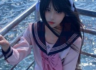 青豆客 – 被“喵喵哒”征服,灰丝写真图册揭示了多少隐秘的美丽与奢华!.txt