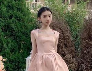 青豆客 – 尤Una娜学姐的福利秘籍,原图写真尽显她的可爱与俏皮,快来一起享受吧!.txt