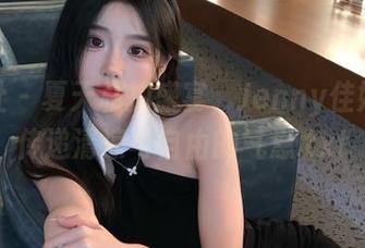 魅妍社 – 夏天私拍盛宴，Jenny佳妮图片传递清凉与自由的气息.txt