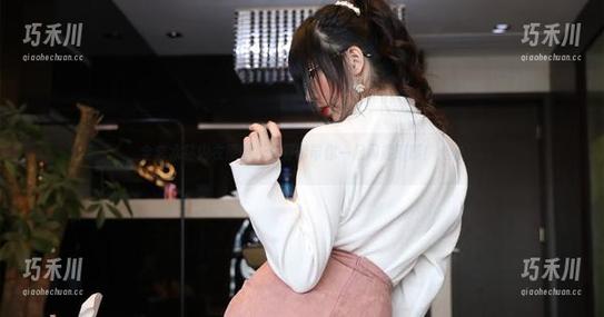 鹿野希 全套水钻内衣原图,鹿野希带你一起闪耀璀璨!.txt